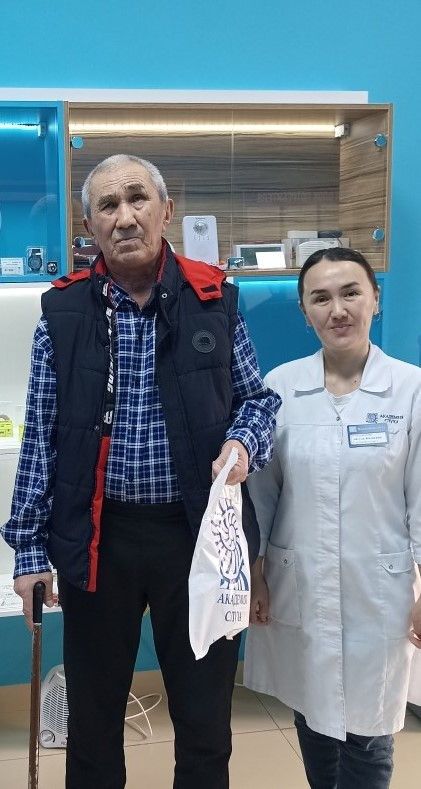 Благодаря слуховому аппарату от БФ «Аурика» подопечный дома престарелых в Астане снова слышит мир Благодаря слуховому аппарату от БФ «Аурика» подопечный дома престарелых в Астане снова слышит мир