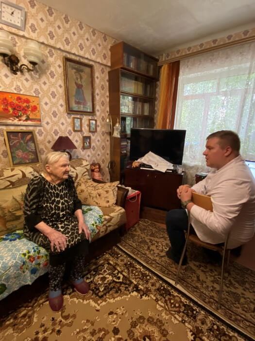 К 100-летнему юбилею ветеран труда получила слуховой аппарат в рамках благотворительной инициативы «Аурики» и «Академии слуха» К 100-летнему юбилею ветеран труда получила слуховой аппарат в рамках благотворительной инициативы «Аурики» и «Академии слуха»