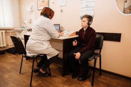 Благотворительный Благотворительный фонд «Аурика» выдал слуховые аппараты воспитанникам специальной школе-интернате Задонска